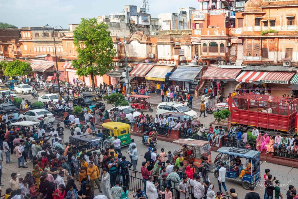 view of the streets from hawa mahal in my 2 day trip 