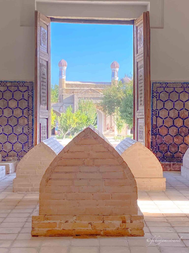 the tomb at Rukhobod Mausoleum is pictured
