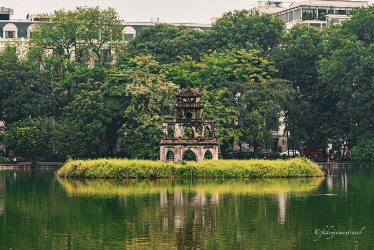 hoan kiem lake is one the the most unique things to do in hanoi old quarter