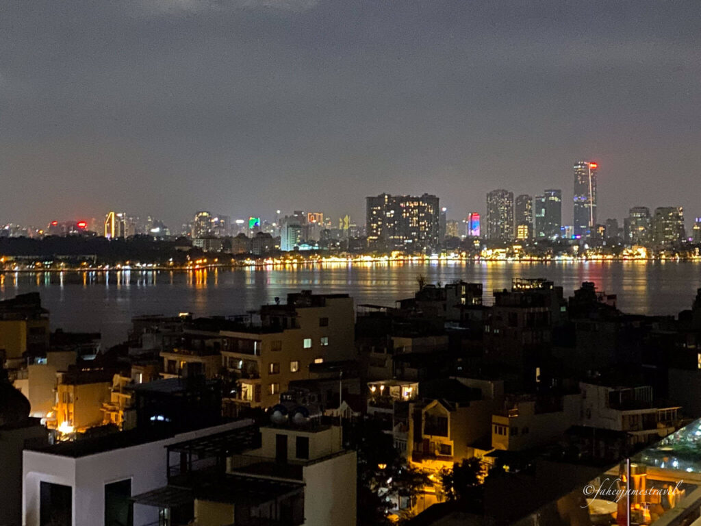 more city views from Six Degree Rooftop at night time